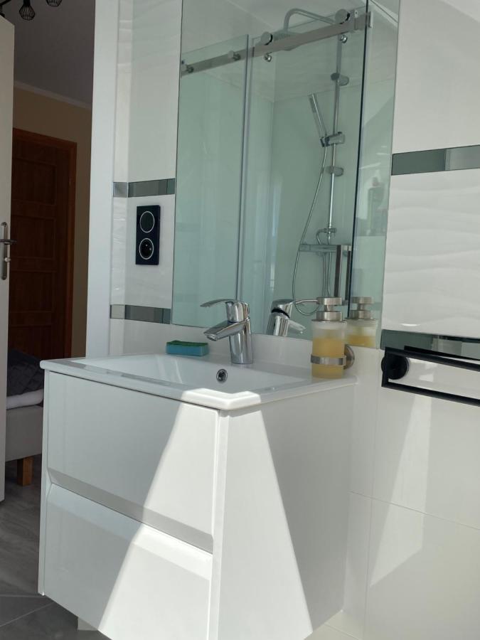 Pokoje Goscinne Nad Zalewem Swim Spa Miedzywodzie Ngoại thất bức ảnh